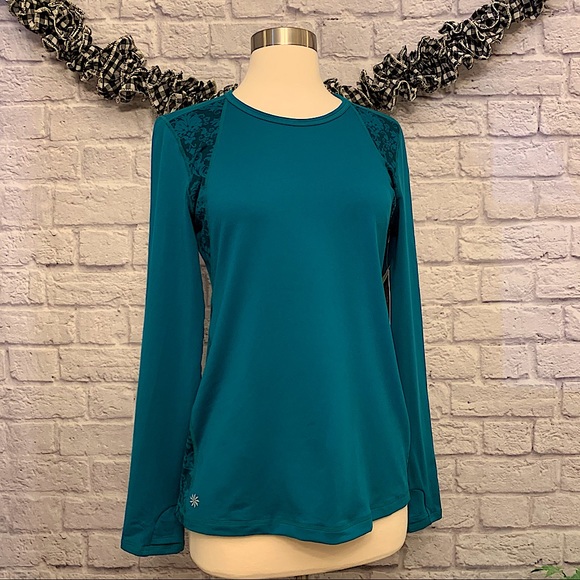 Athleta Tops - NWT Athleta Long Sleeve Queens Liquid Tee